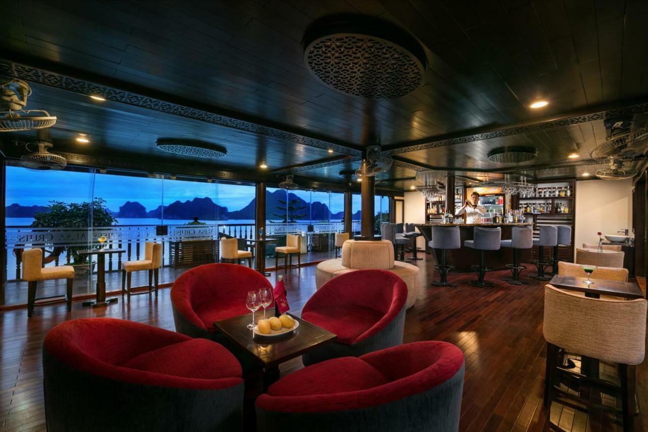 Отель Alisa Premier Cruise Халонг Экстерьер фото