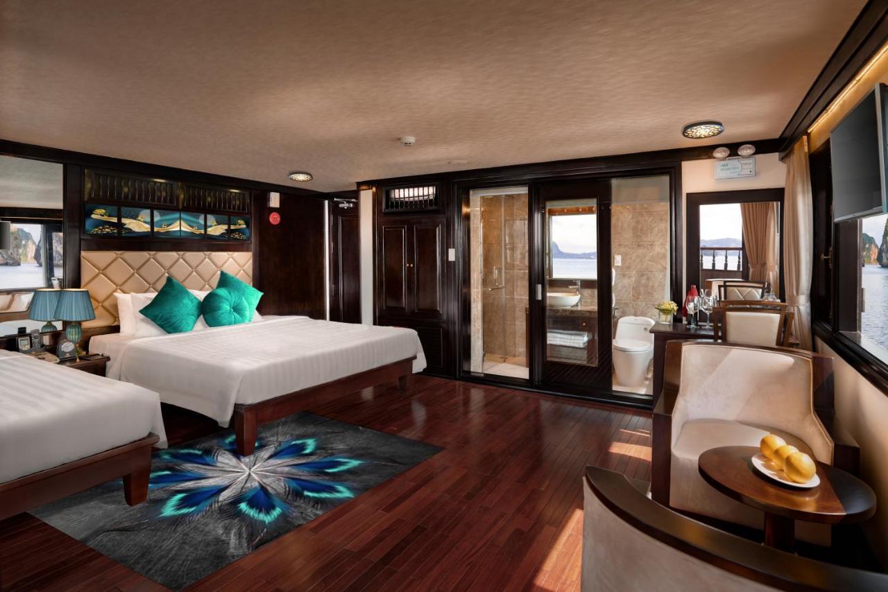 Отель Alisa Premier Cruise Халонг Экстерьер фото